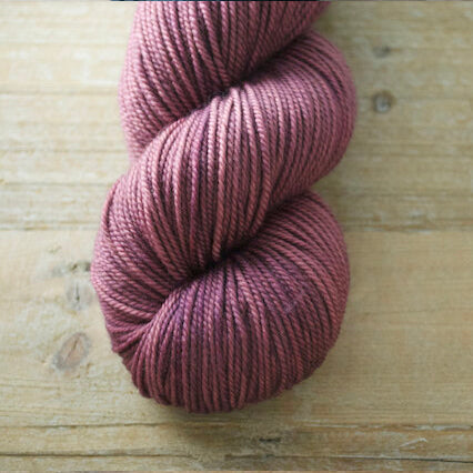 Magpie Fibers Swanky DK