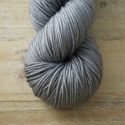 Magpie Fibers Swanky DK