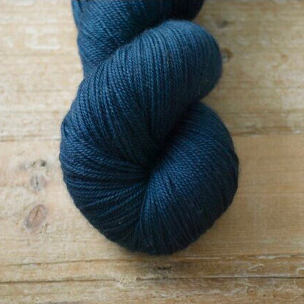 Magpie Fibers Swanky DK