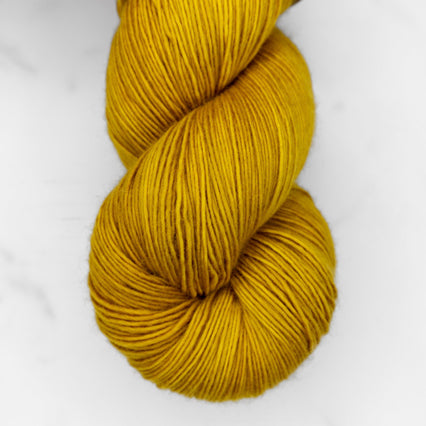 Magpie Fibers Swanky DK