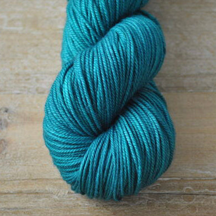 Magpie Fibers Swanky DK