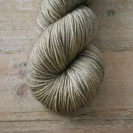 Magpie Fibers Swanky DK