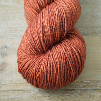 Magpie Fibers Swanky DK