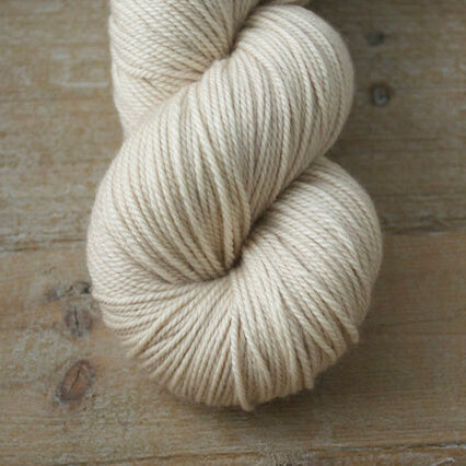 Magpie Fibers Swanky DK