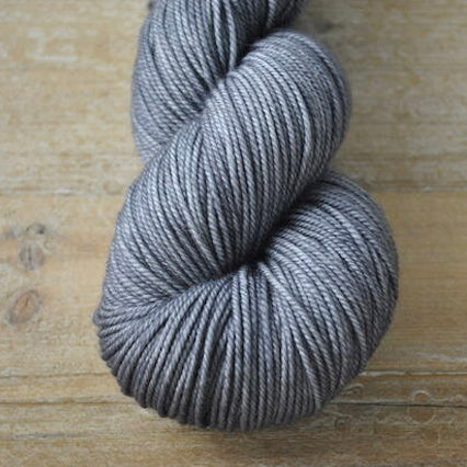 Magpie Fibers Swanky DK